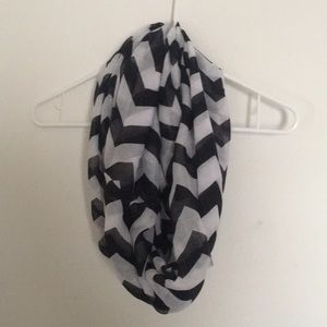 Chevron infinity scarf